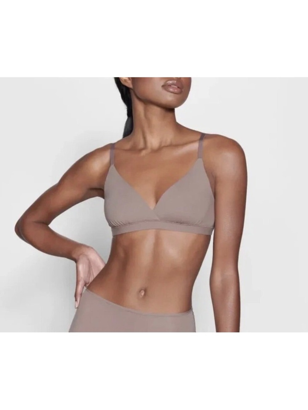 Skims Fits Everybody Cross Over Triangle Bralette Color Oxide Size XXS